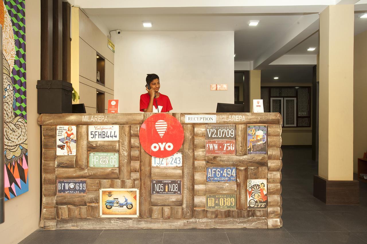 Oyo 131 Hotel Milarepa Катманду Экстерьер фото