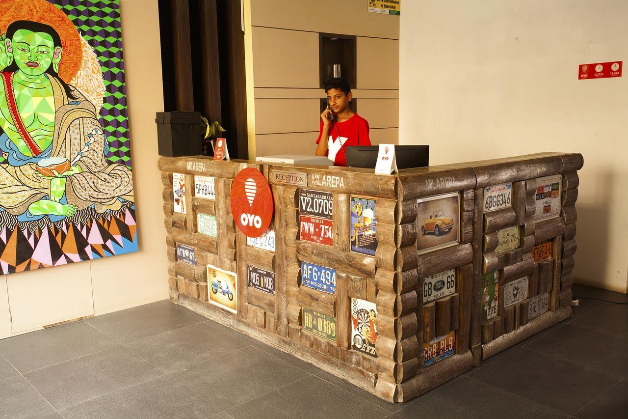 Oyo 131 Hotel Milarepa Катманду Экстерьер фото